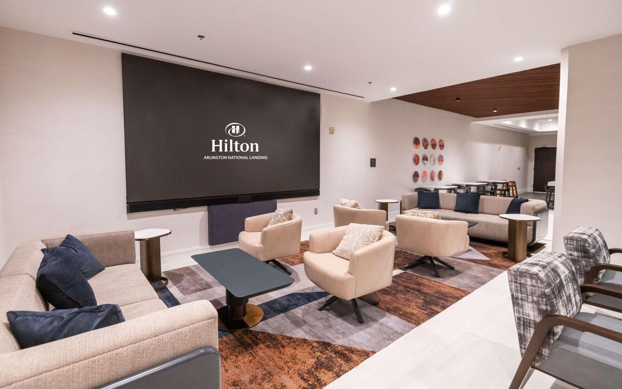 Hilton Arlington National Landing Hotel Exterior photo